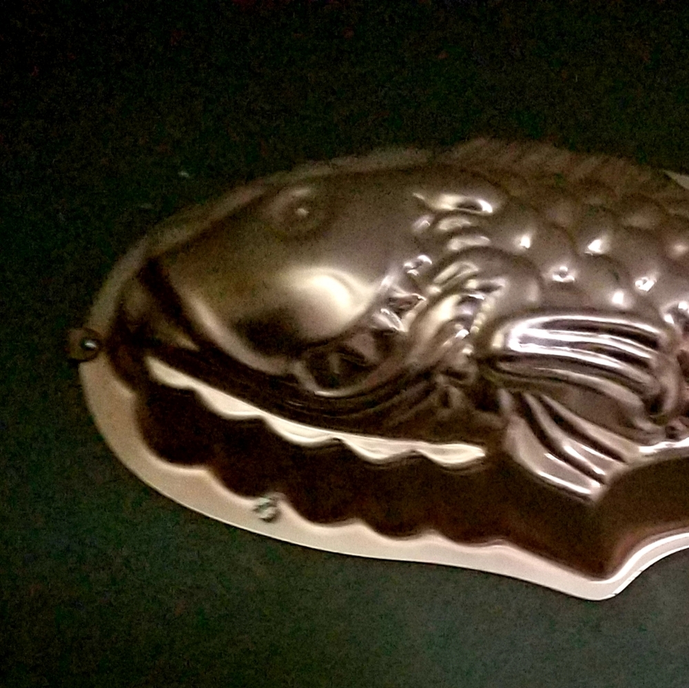 Medal jello mold
